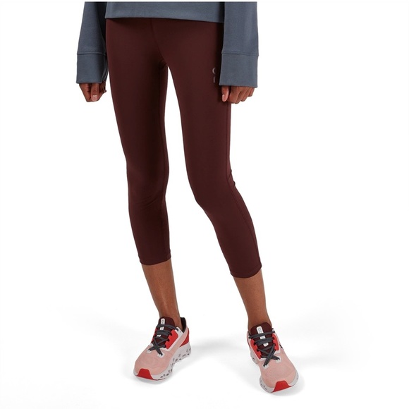 On Running Active Tights in "Mulberry" Size XS - Picture 2 of 15